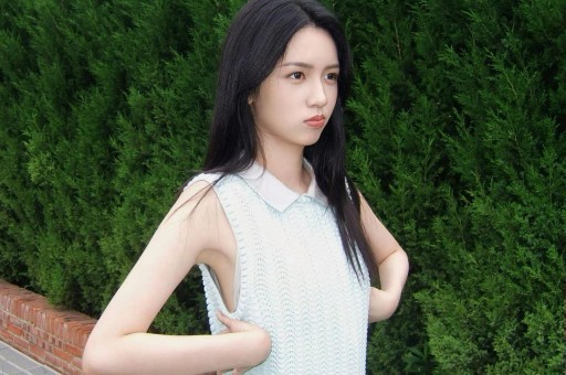 网红王炸姐直播突发疾病离世:生命最后三秒曝光39岁定格直播间-第1张图片- 网红王炸姐直播突发疾病离世:生命最后三秒曝光39岁定格直播间-第1张图片-