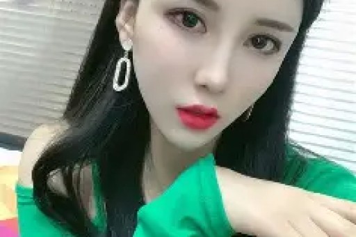 海外顶流网红透露疑似奥尼尔曾开1500万与其约会！两人曾参加派对