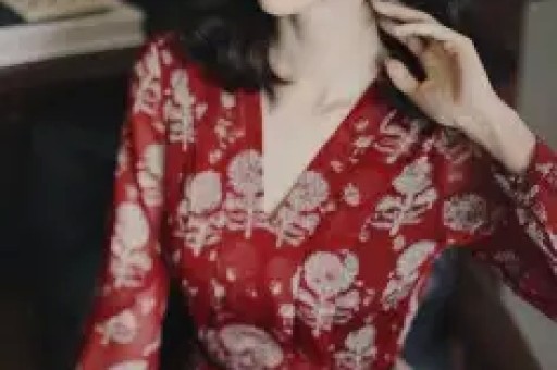 千万粉MCN放“黑料”敲诈明星和剧组！删帖费达3000元条涉案40多万元12人被抓