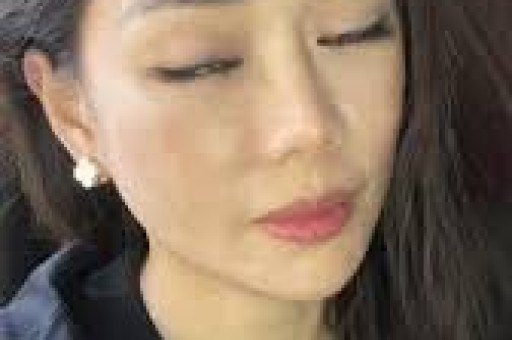 青岛故事丨人气爆满不敷衍！啤酒屋老板豪车免费送客“坏”海鲜直接整斤倒掉