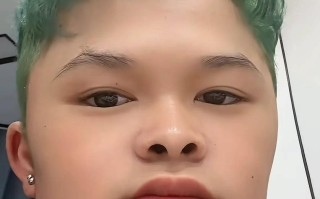 网红小马云近况曝光！刚成年曝出恋情绯闻女友直播否认剧本